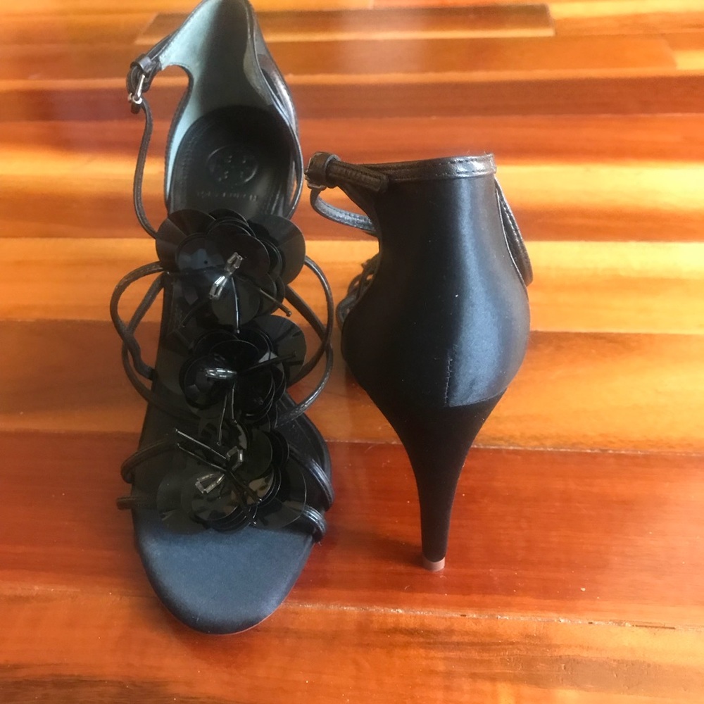 Tory Burch Heels - Picture 3 of 6